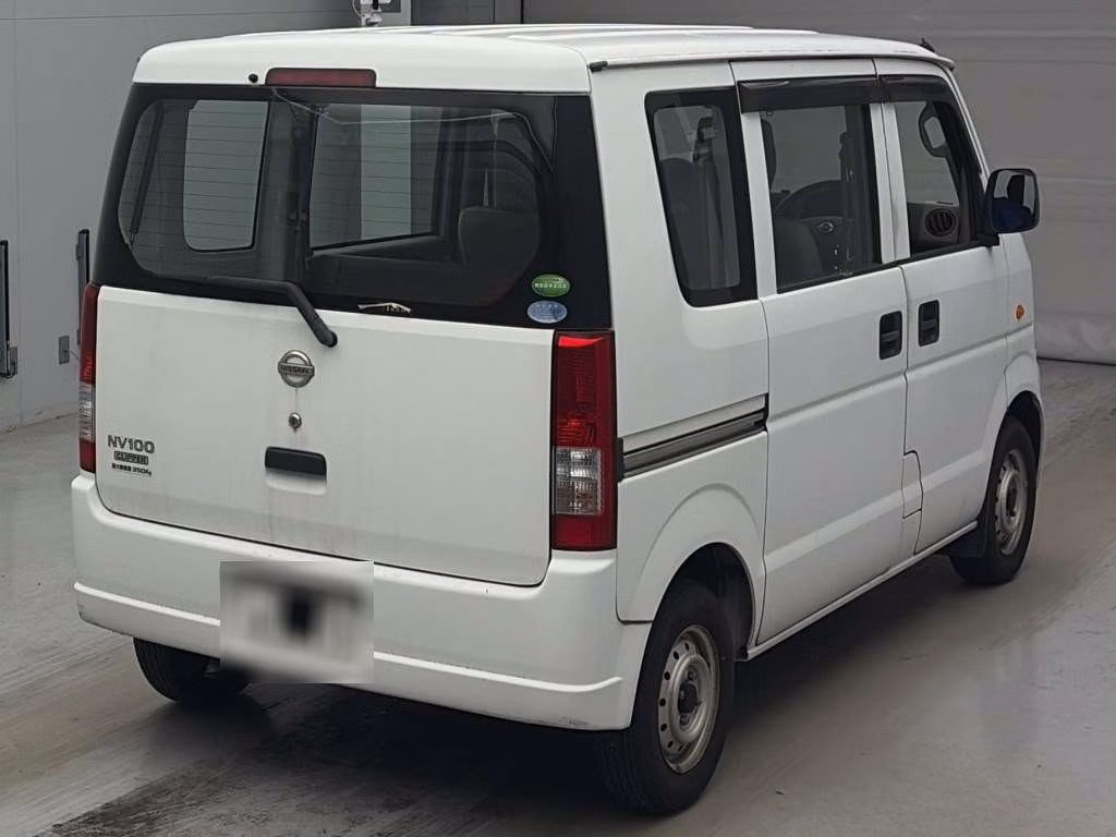 NISSAN NV100 CLIPPER