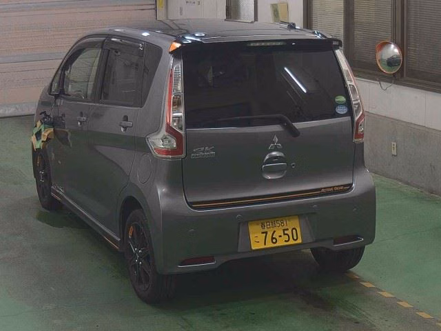 MITSUBISHI EK CUSTOM