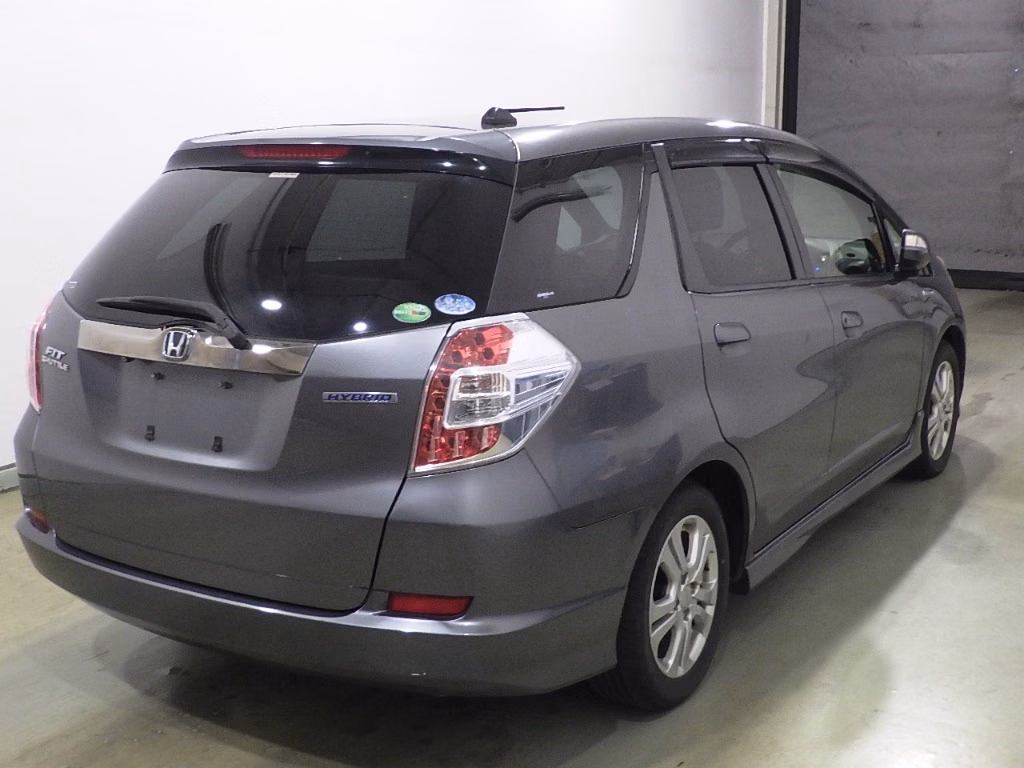 HONDA FIT SHUTTLE