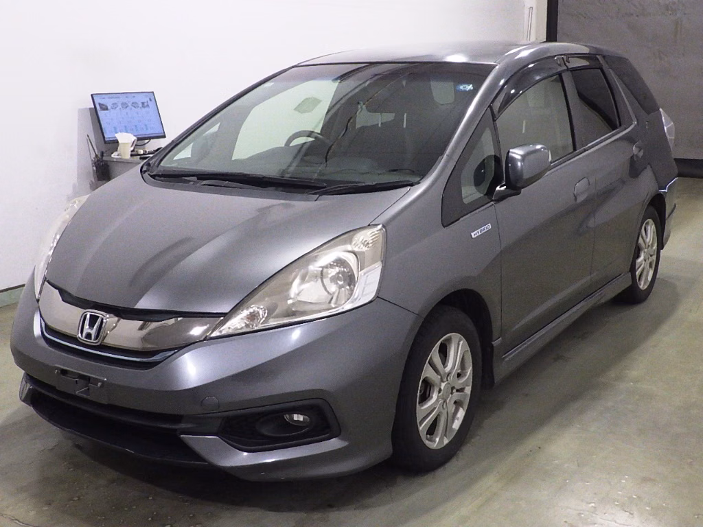 HONDA FIT SHUTTLE