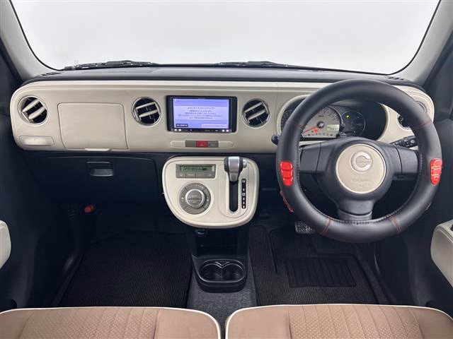 Daihatsu Mira Cocoa