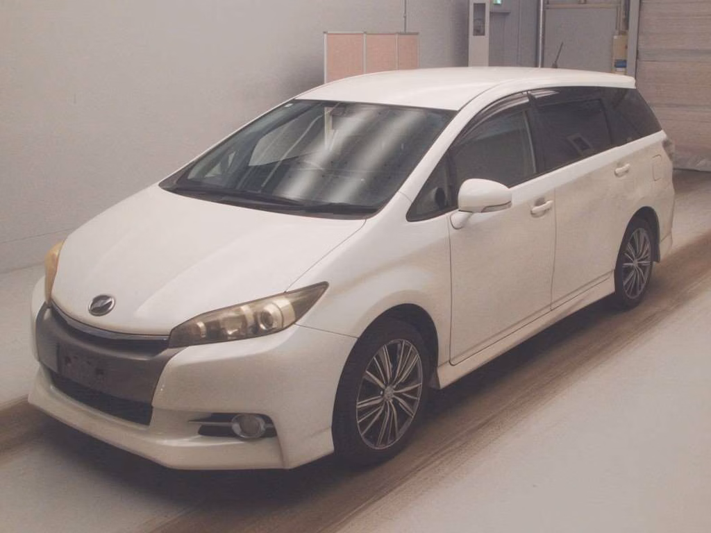 TOYOTA WISH