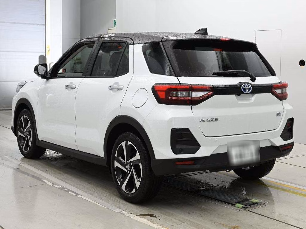 TOYOTA RAIZE