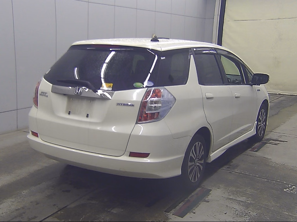 HONDA FIT SHUTTLE