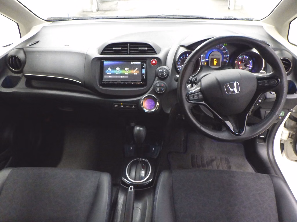 HONDA FIT SHUTTLE