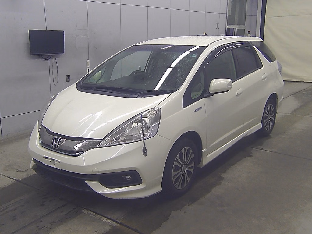 HONDA FIT SHUTTLE