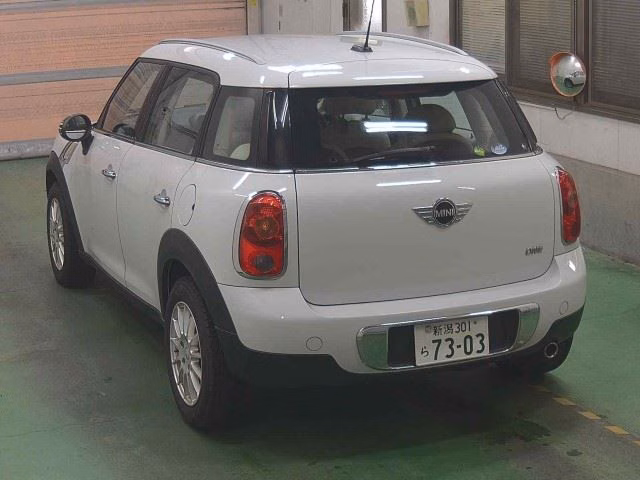 MINI CROSSOVER