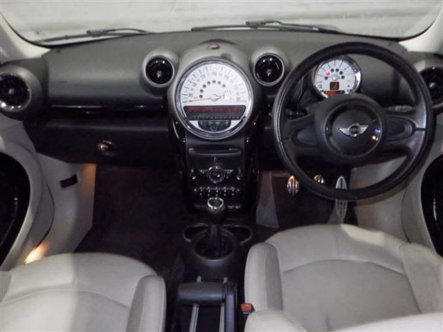 MINI CROSSOVER