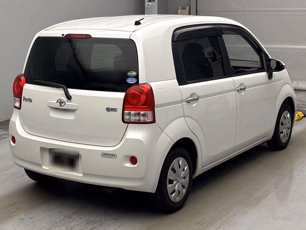 TOYOTA PORTE