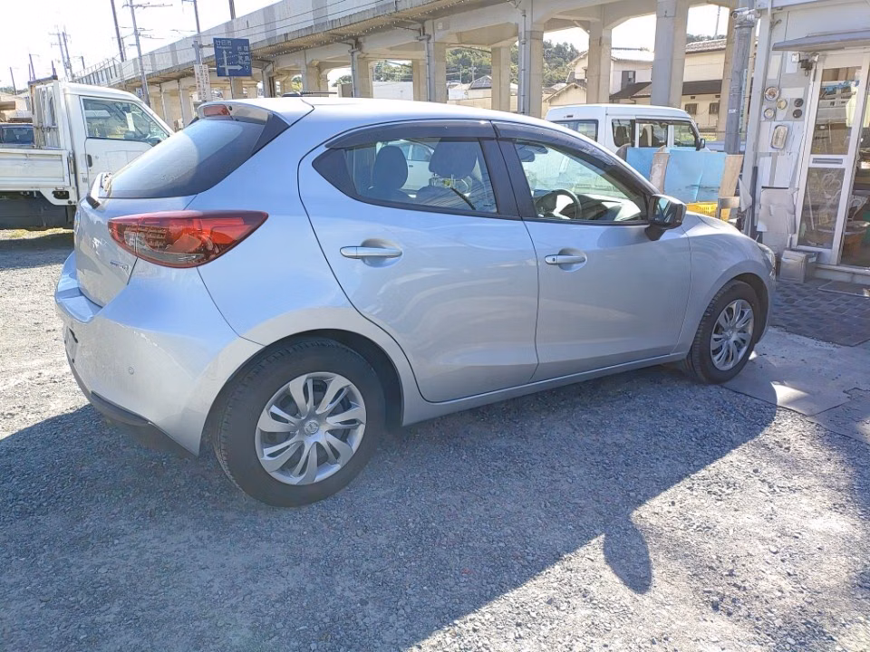 MAZDA MAZDA2