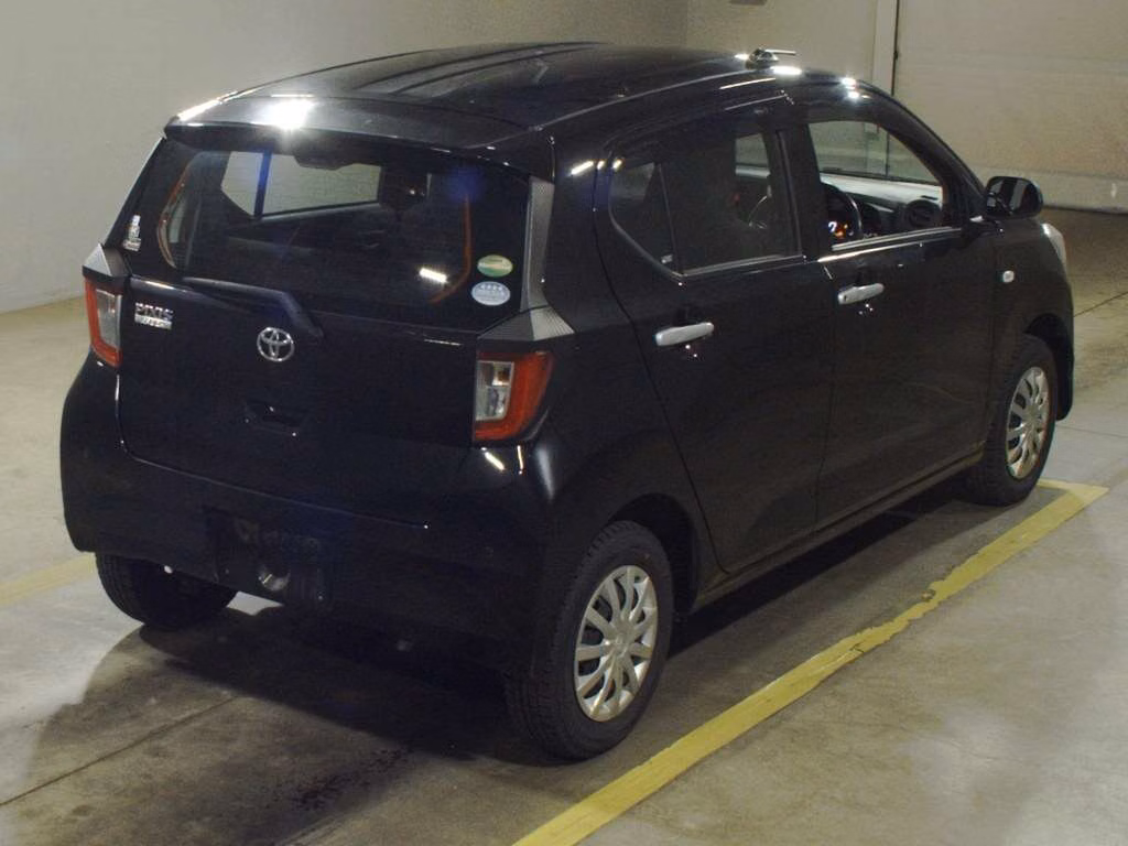 TOYOTA PIXIS EPOCH