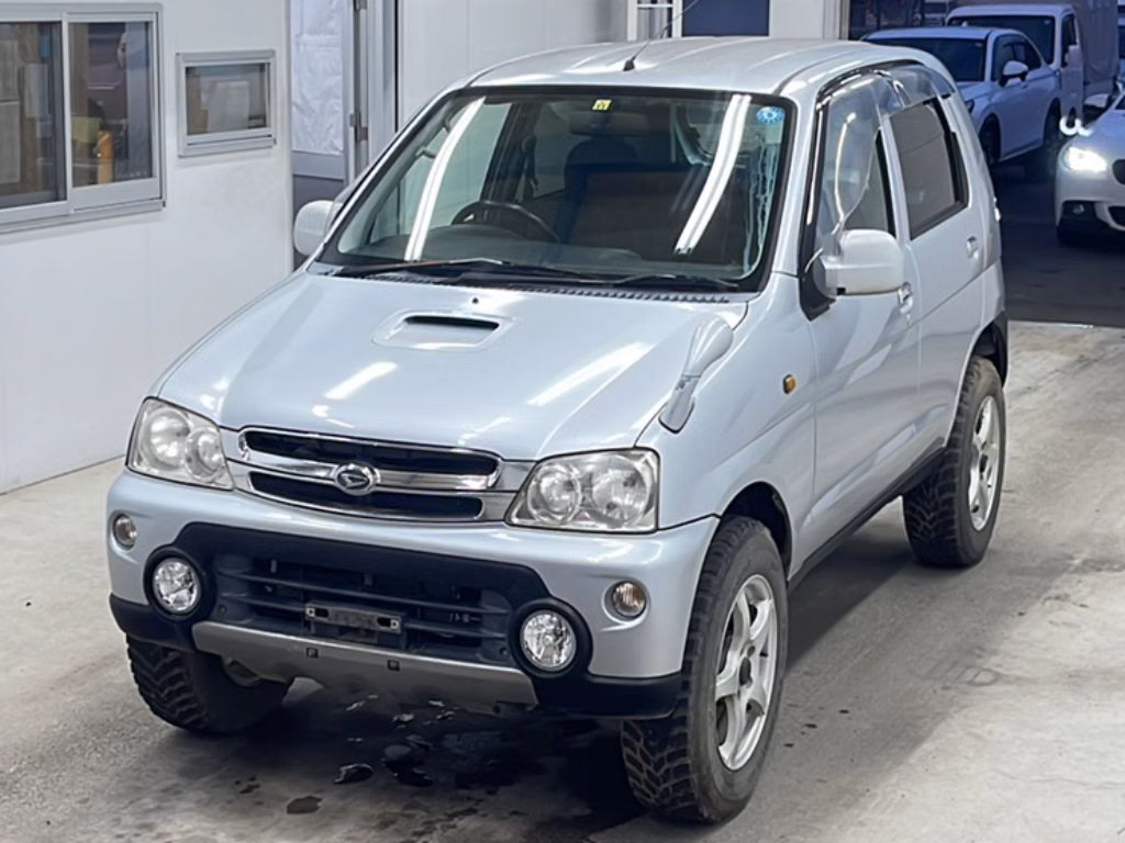 DAIHATSU TERIOS KID