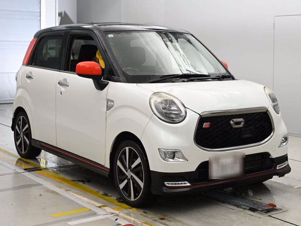 DAIHATSU CAST