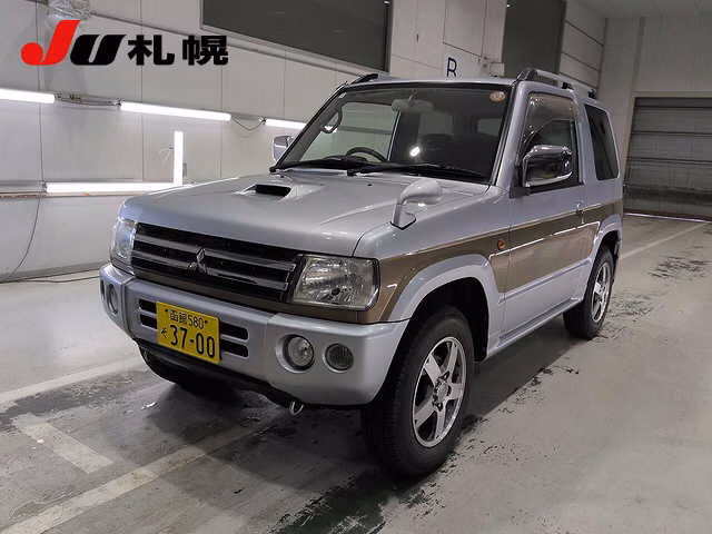 Mitsubishi Pajero Mini