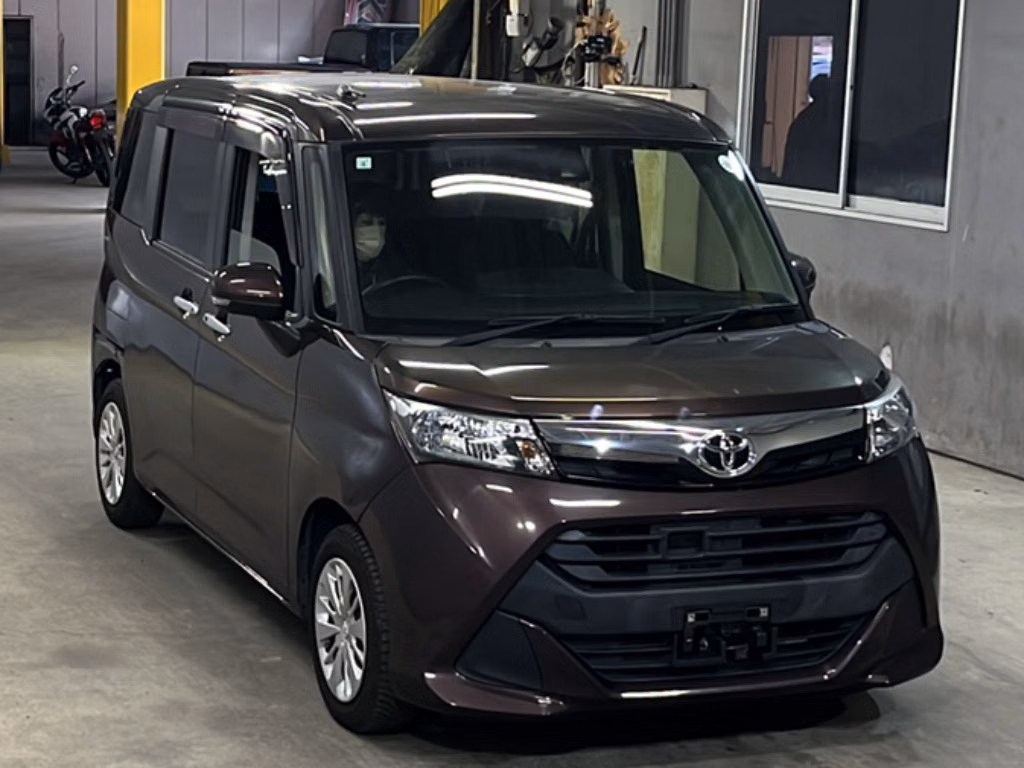 TOYOTA TANK
