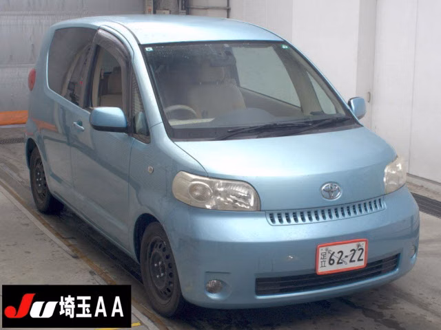 TOYOTA PORTE