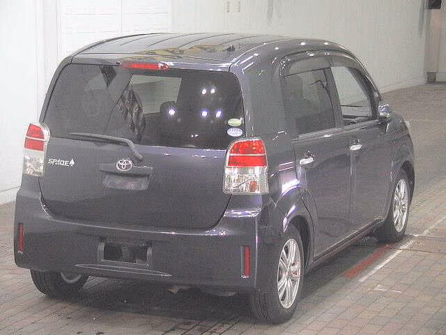 TOYOTA SPADE