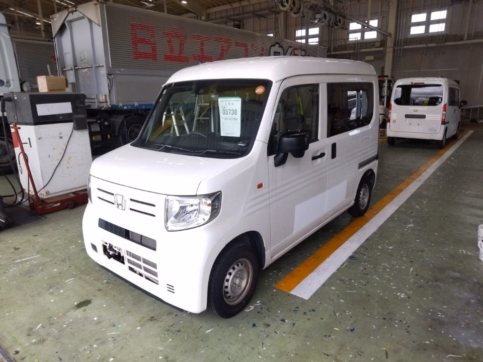 HONDA N-VAN