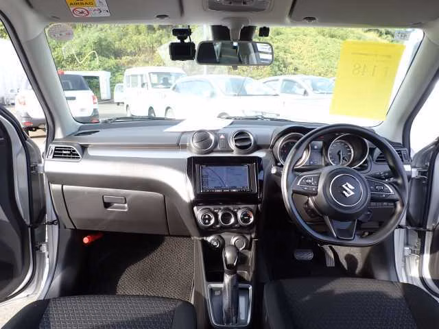 SUZUKI SWIFT