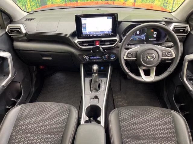 DAIHATSU ROCKY