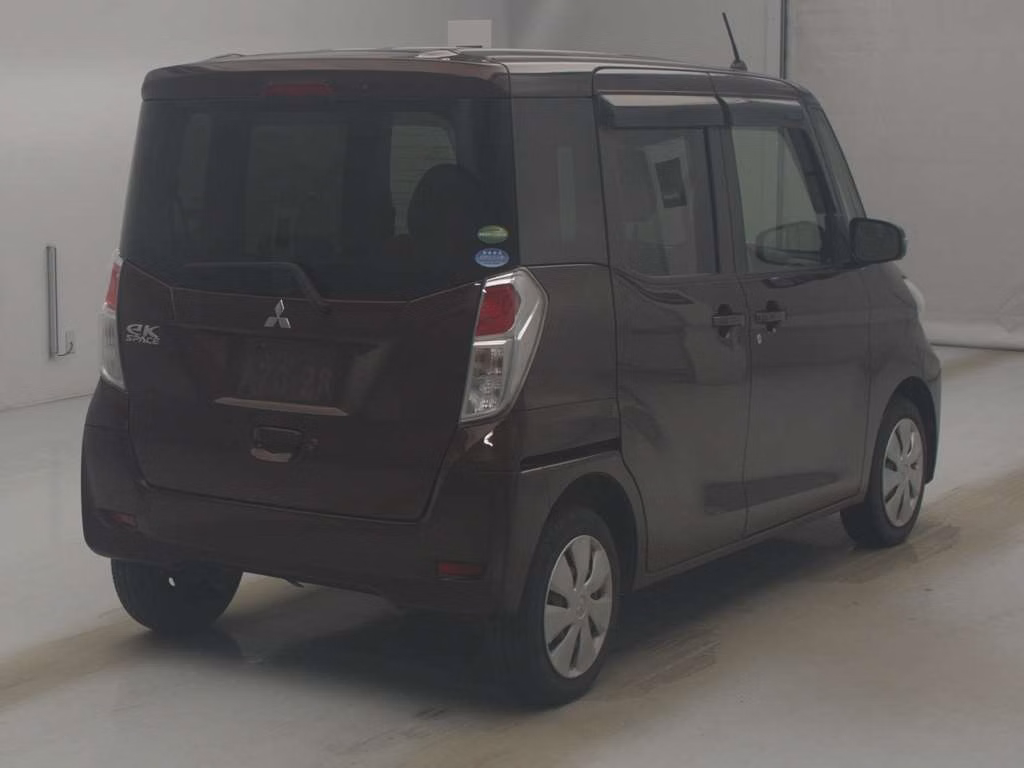MITSUBISHI EK SPACE