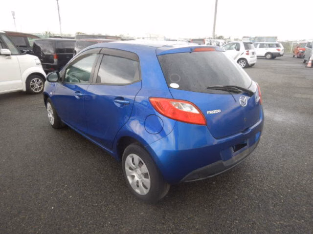 MAZDA DEMIO