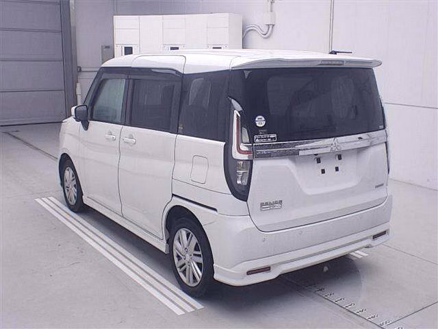 Mitsubishi Delica D:2