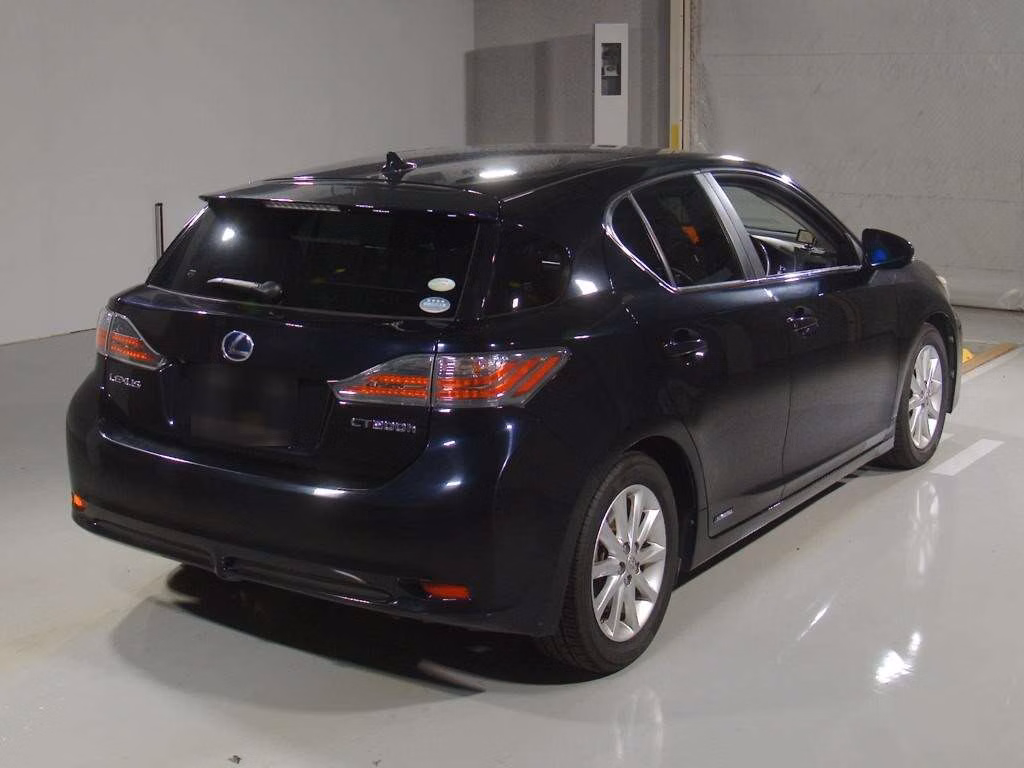 LEXUS CT200H