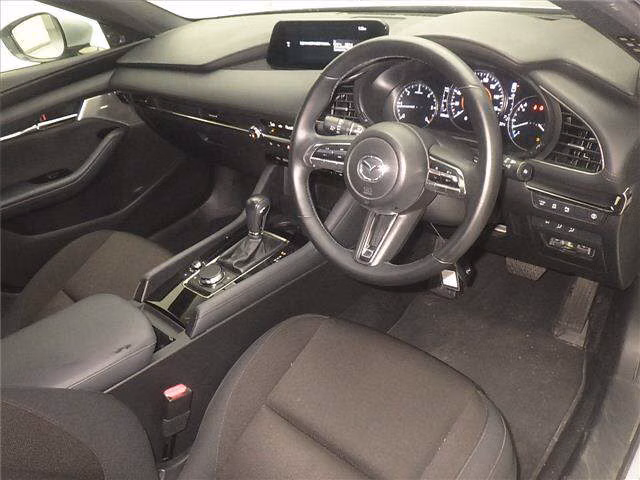 MAZDA MAZDA3