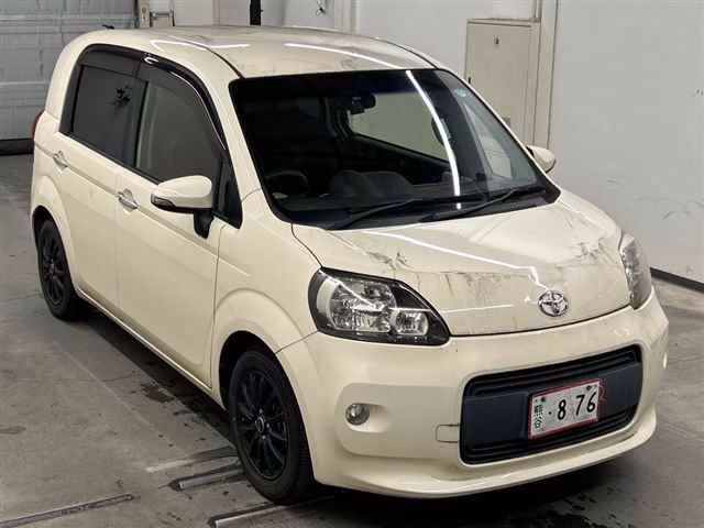 TOYOTA PORTE