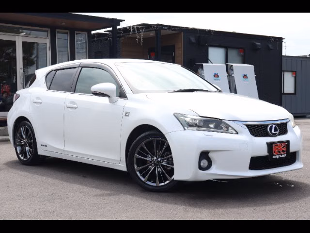 LEXUS CT200H
