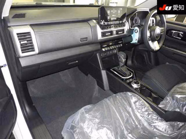 MITSUBISHI TRITON