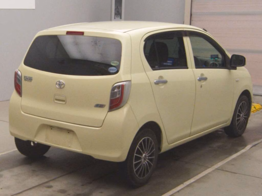TOYOTA PIXIS EPOCH