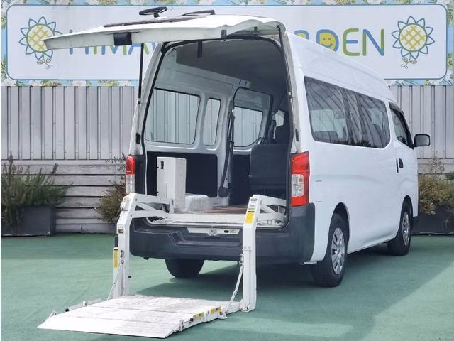 NISSAN NV350 CARAVAN