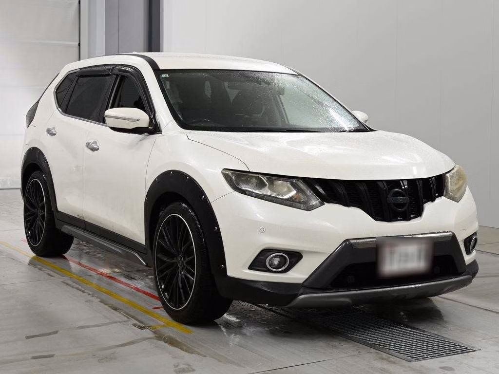 NISSAN X-TRAIL