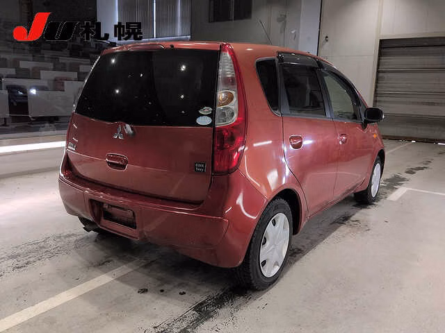 MITSUBISHI COLT