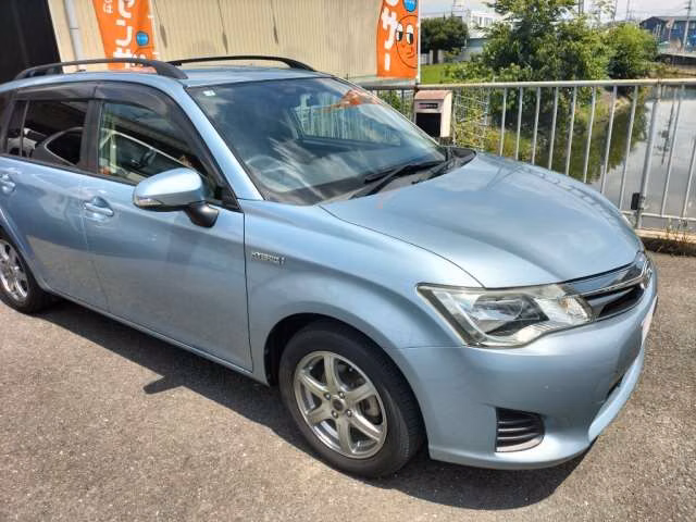 TOYOTA COROLLA FIELDER