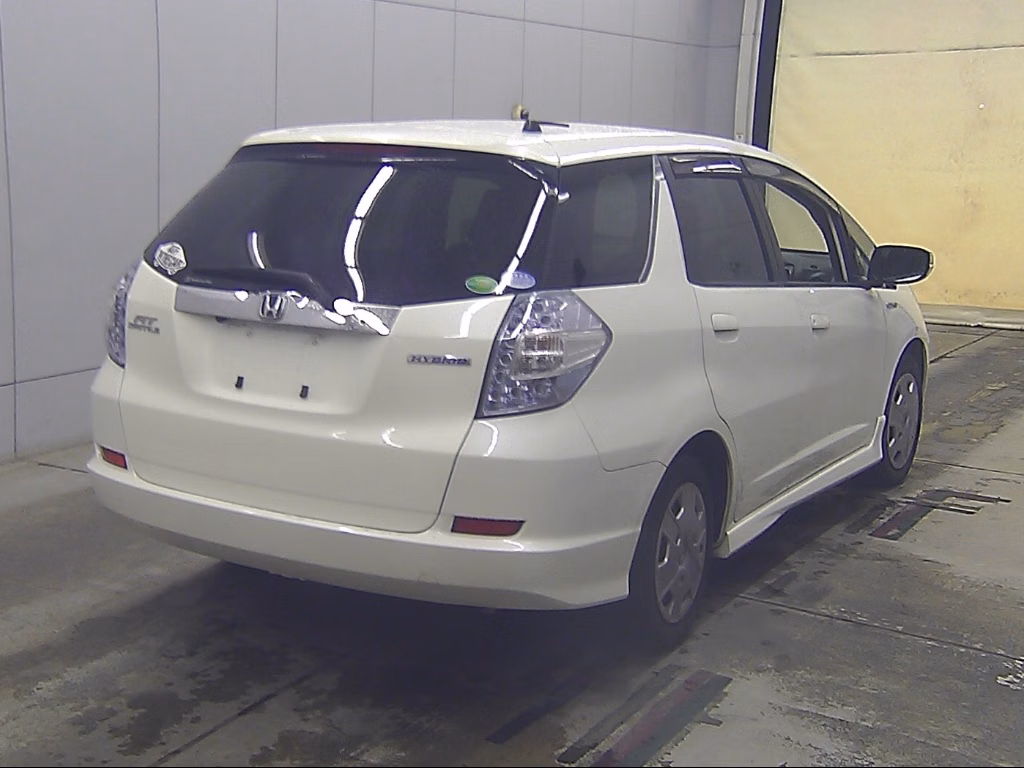 HONDA FIT SHUTTLE