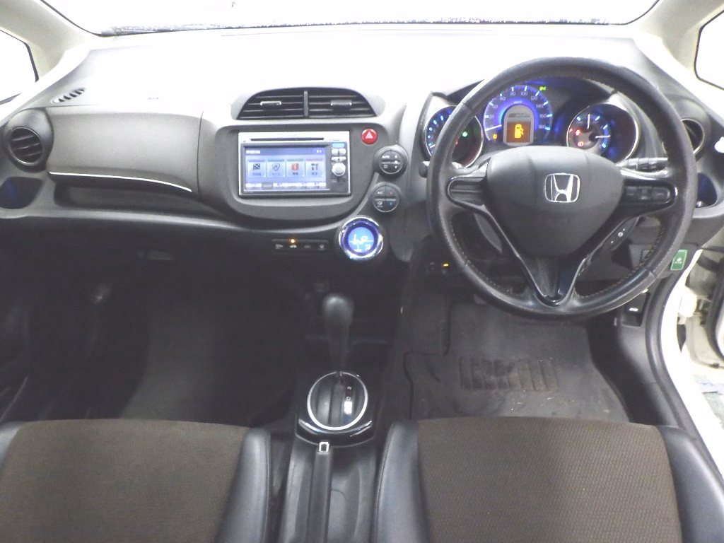 HONDA FIT SHUTTLE