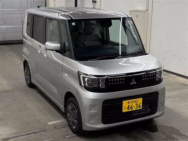 MITSUBISHI EK SPACE