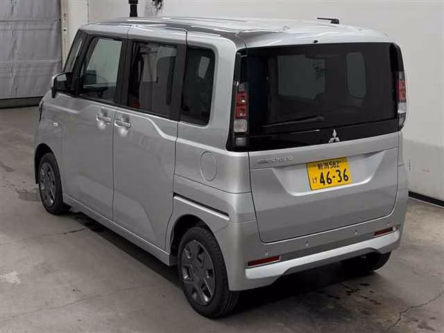 MITSUBISHI EK SPACE