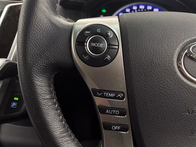 TOYOTA SAI