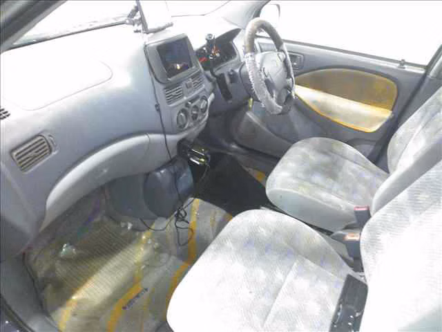 TOYOTA RAUM