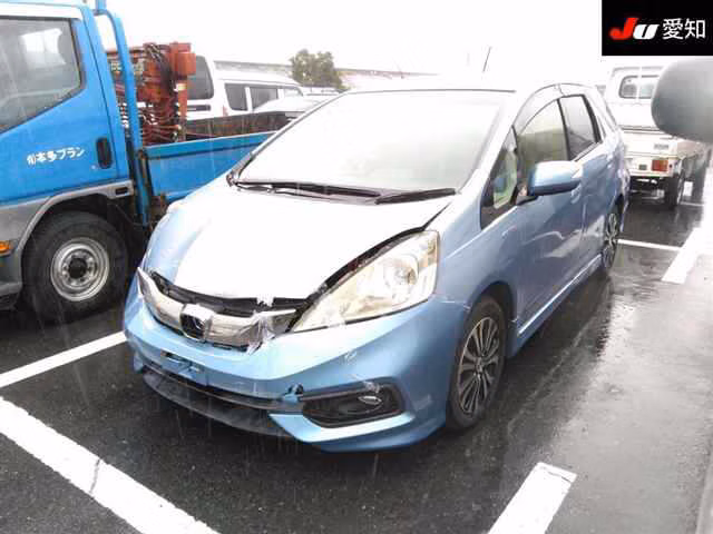 HONDA FIT SHUTTLE