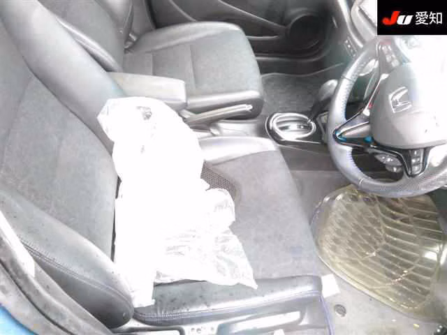 HONDA FIT SHUTTLE