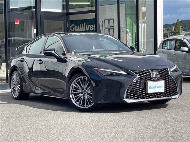 Lexus IS300h