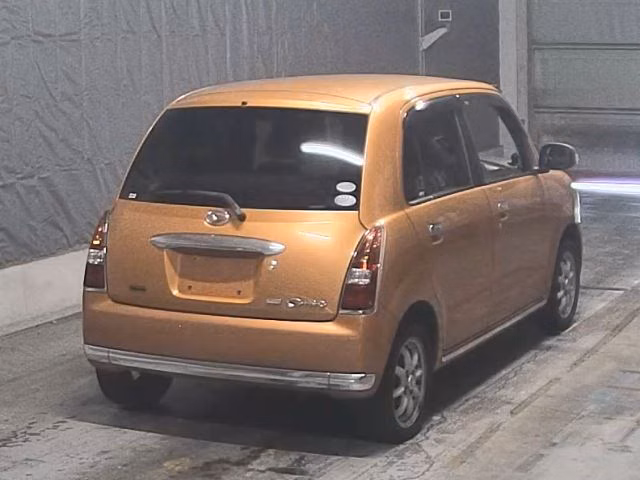 DAIHATSU MIRA GINO