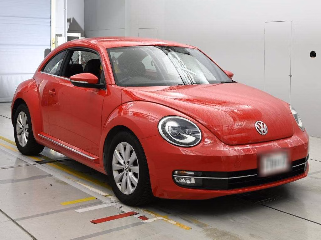 VOLKSWAGEN BEETLE