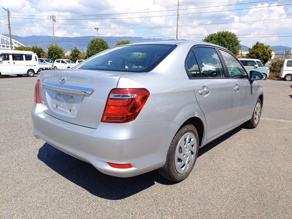 TOYOTA COROLLA AXIO