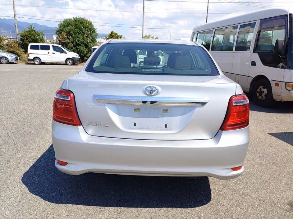TOYOTA COROLLA AXIO